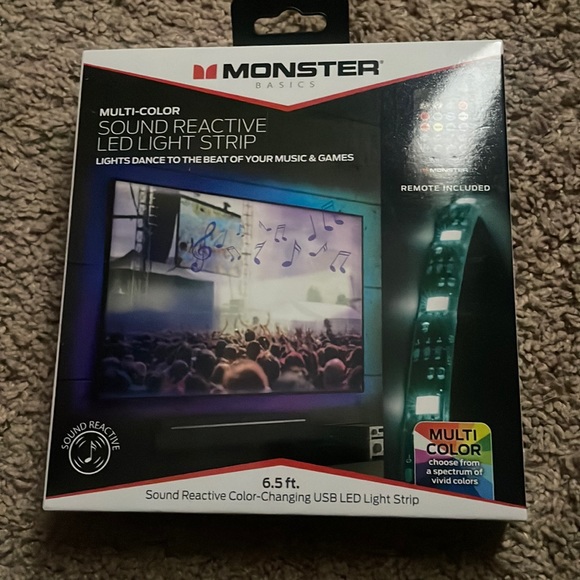 6.5 foot LED light strip, sound reactive, multi color - Picture 1 of 2